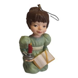 Prayer for Peace Hallmark Keepsake Ornament sculpted by Joyce Lyle 1996